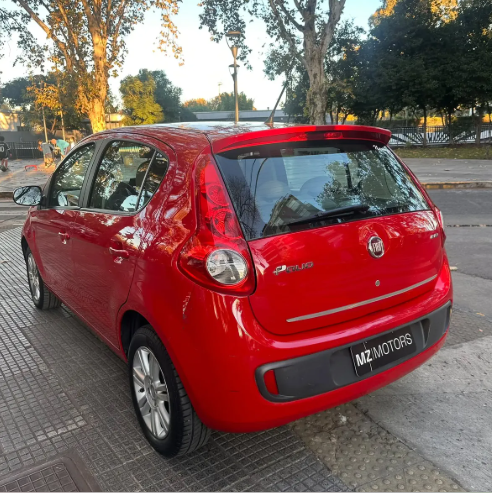 Fiat Palio 1.6 Essence 115 cv 2013 – Con llave duplicada y manuales – 130.000 km