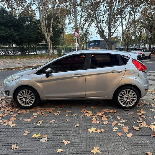 Ford Fiesta Kinetic 1.6 SE 120 cv 2015 – 91.000 km
