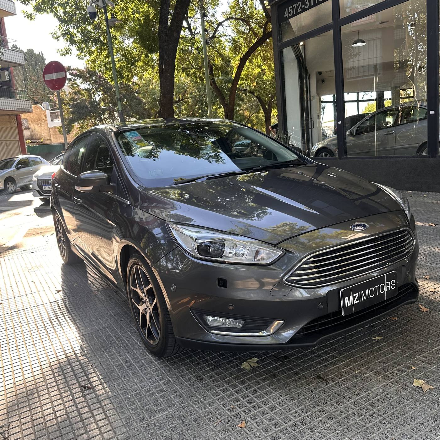 Ford Focus III 2.0 Titanium AT6 2017 – Cuero y techo solar – 93.000 km