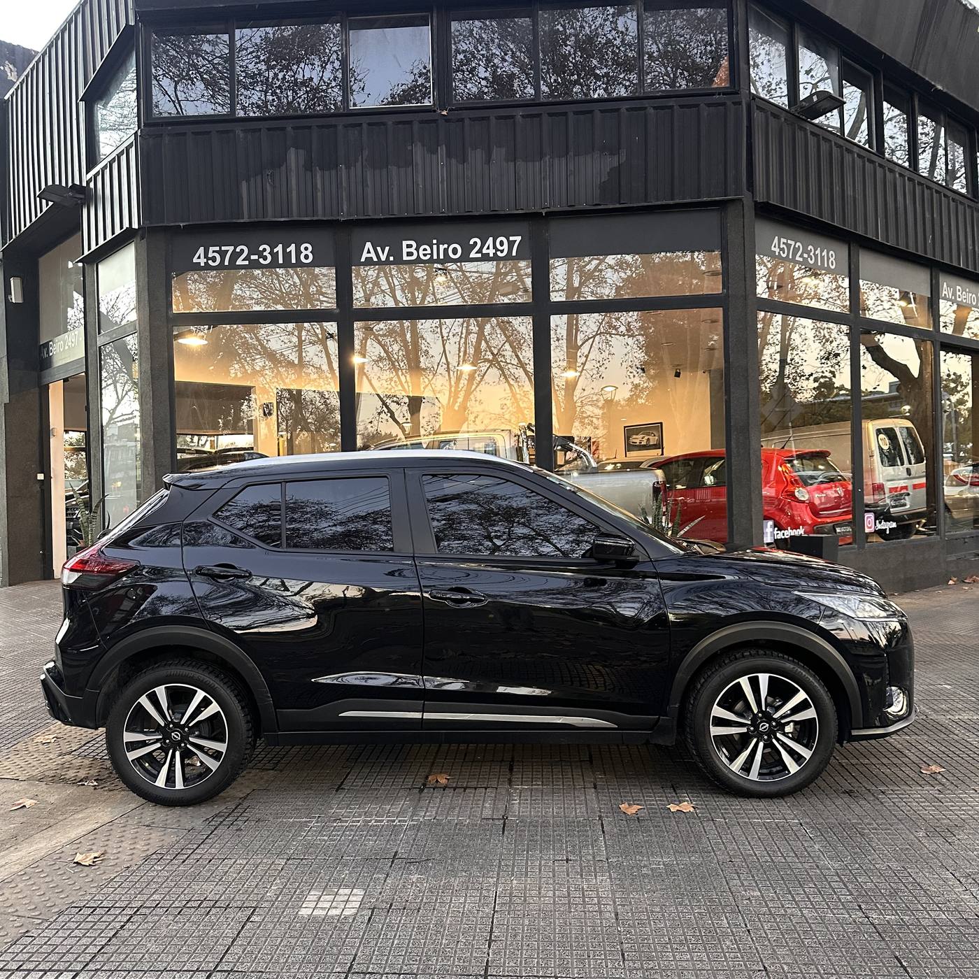 Nissan Kicks Play 1.6 Exclusive CVT 2025 – 10.500 km