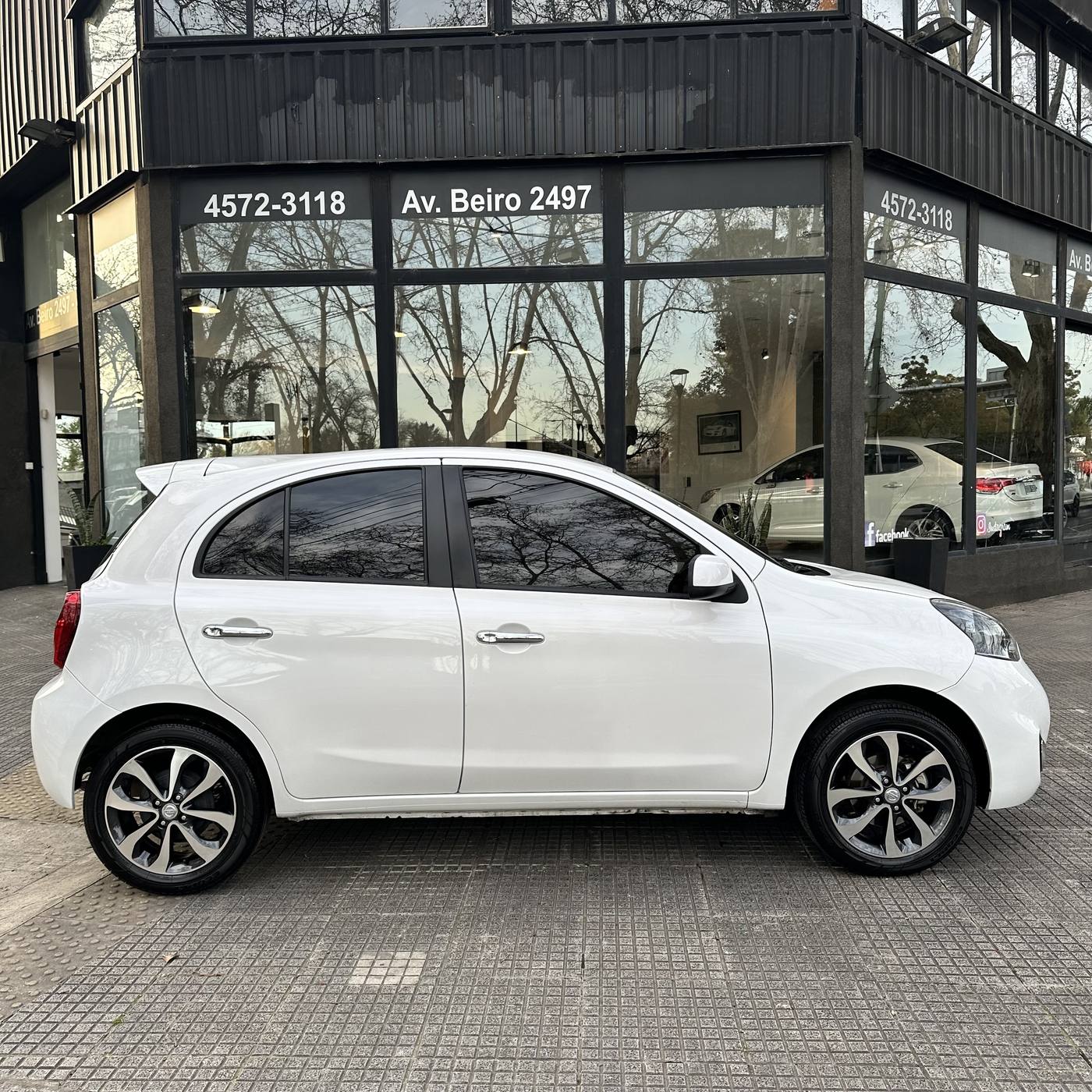 Nissan March 1.6 Advance Media Tech 107 cv 2017 – Automático – 70.300 km