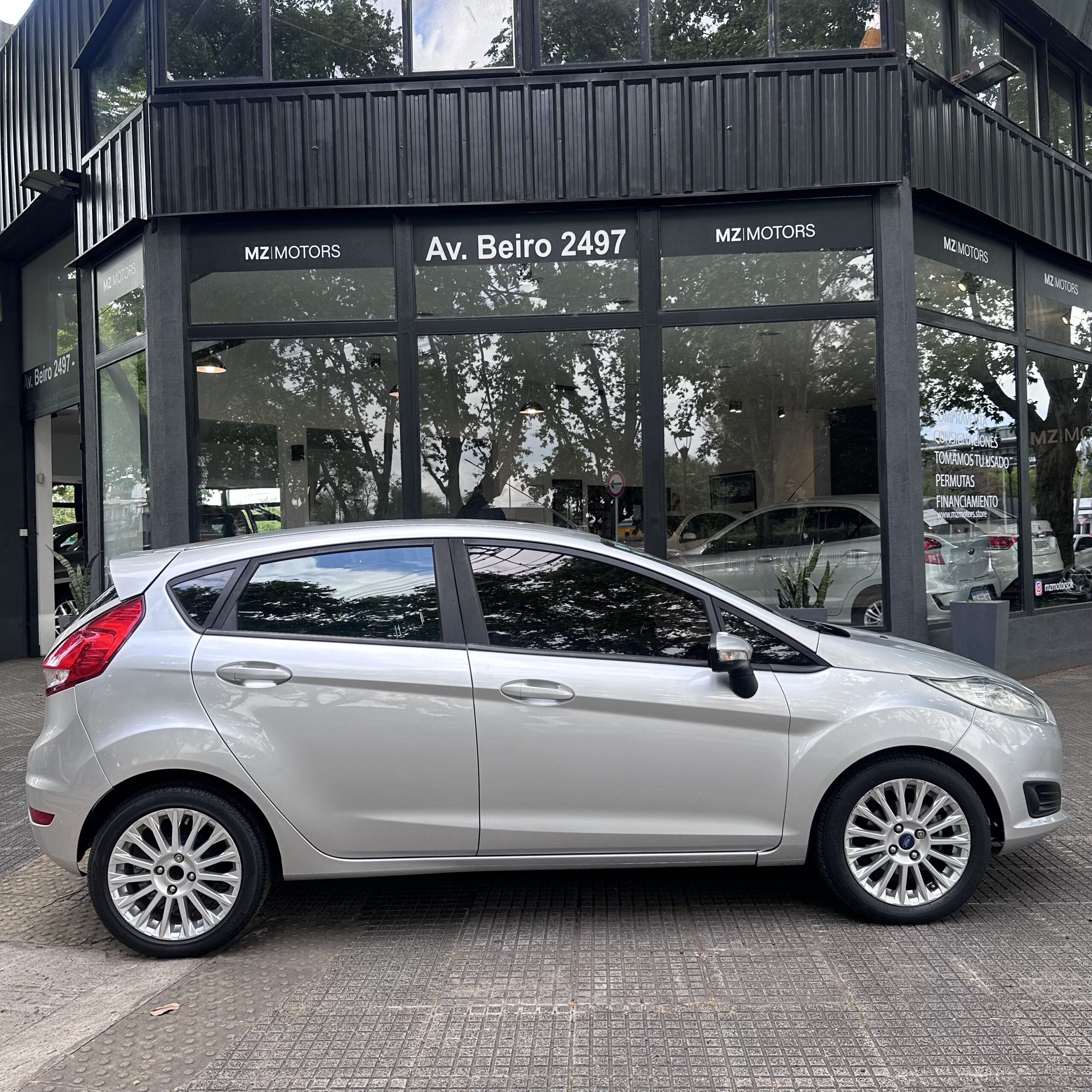 
								Ford Fiesta Kinetic 1.6 SE 120 cv 2015 – 91.000 km full									