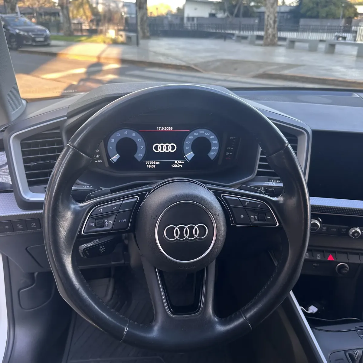 
								AUDI A1 SPORTBACK TFSI STRONIC full									