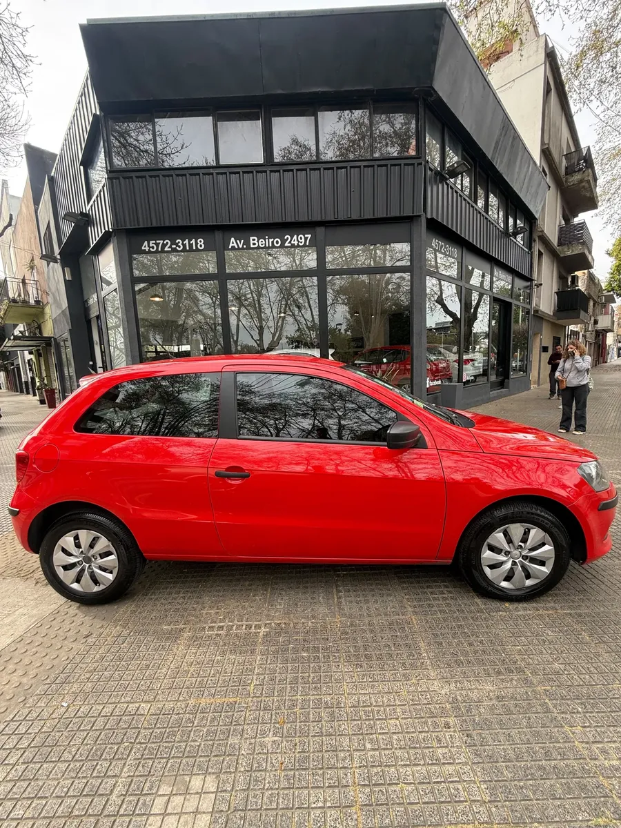 
								Volkswagen Gol Trend 1.6 Pack I 101cv 3p full									