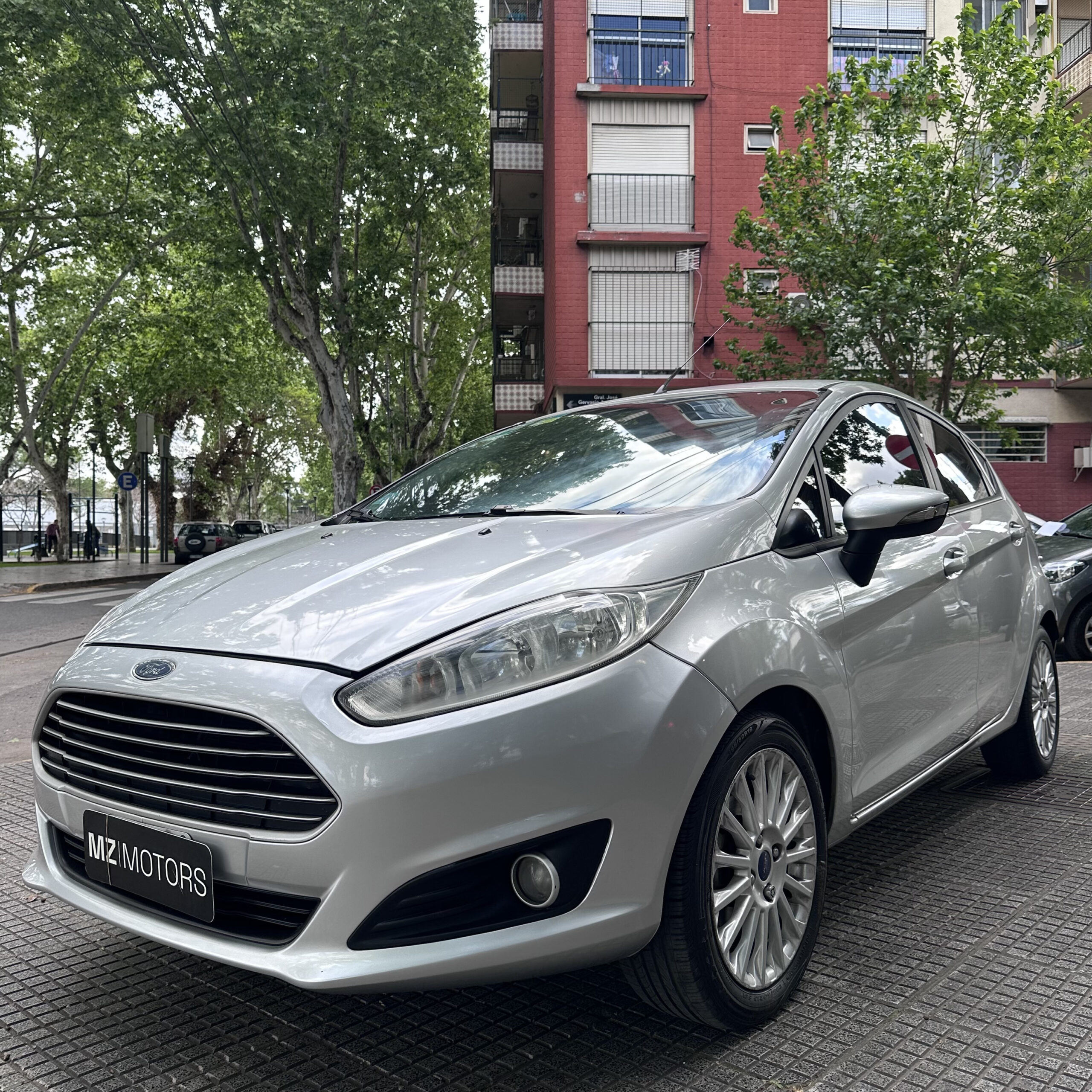 Ford Fiesta Kinetic 1.6 SE 120 cv 2015 – 91.000 km