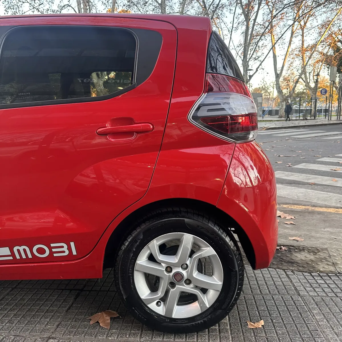 
								Fiat MOBI 1.0 Easy full									