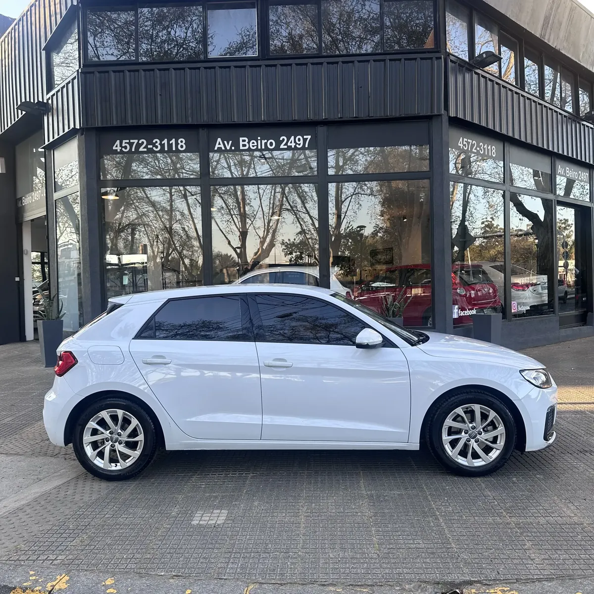 
								AUDI A1 SPORTBACK TFSI STRONIC full									