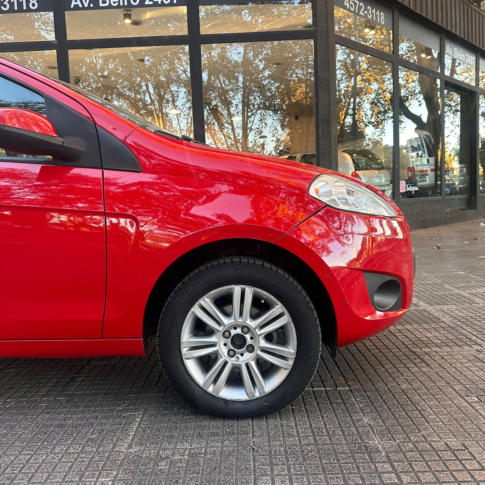 
								Fiat Palio 1.6 Essence 115 cv 2013 – Con llave duplicada y manuales – 130.000 km full									